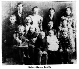 Robert Owens Family